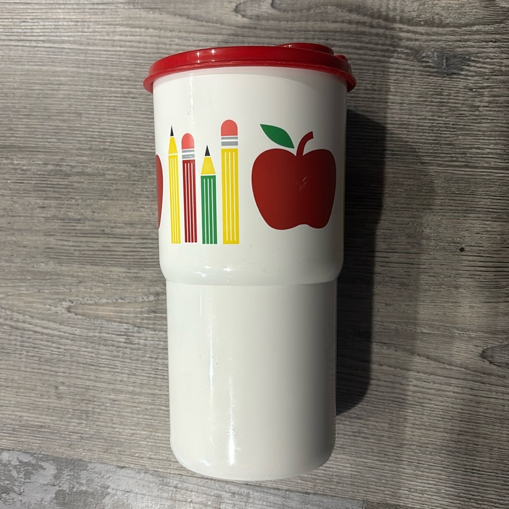 Tupperware Teacher Cup